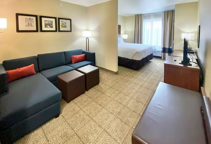 Люкс, Comfort Inn & Suites Harrah