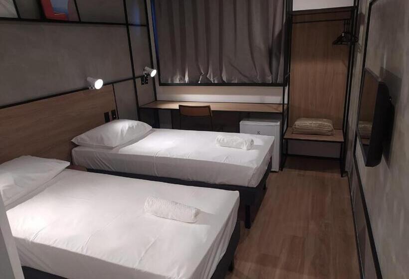스탠다드 룸, Ibis Nova Serrana
