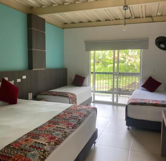 اتاق لوکس خانوادگی, Villa Juana