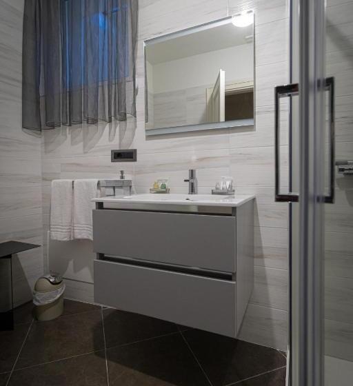 اتاق سوپریور با تخت بزرگ, Residenza San Flaviano, Relais Di Charme