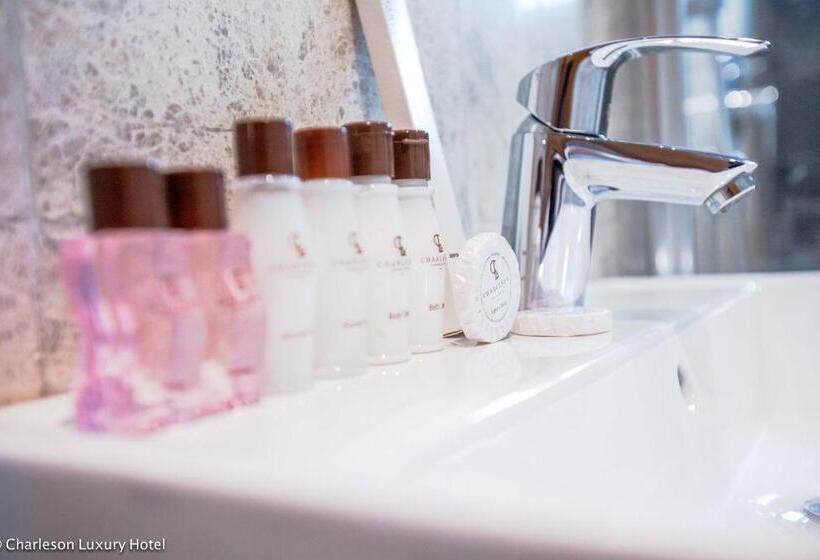 اتاق لوکس, Charleson Luxury