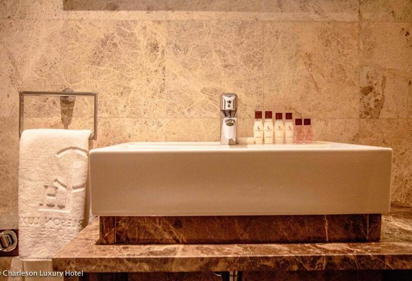 مجموعه ویستا شهر, Charleson Luxury