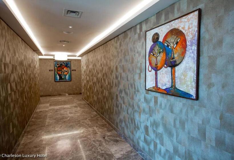 سوئیت پرزیدنت, Charleson Luxury