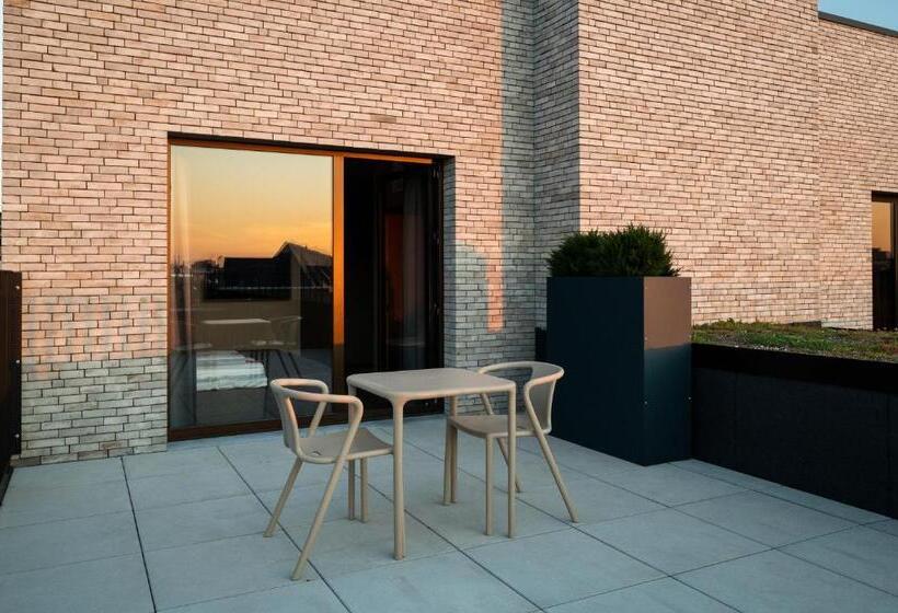 سوییت جونیور, Citybox Antwerp