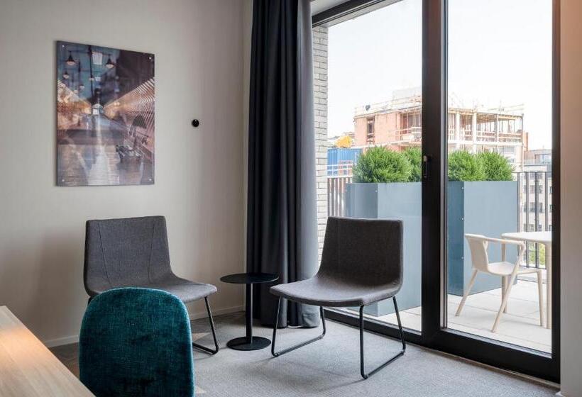 اتاق استاندارد با بالکن, Citybox Antwerp