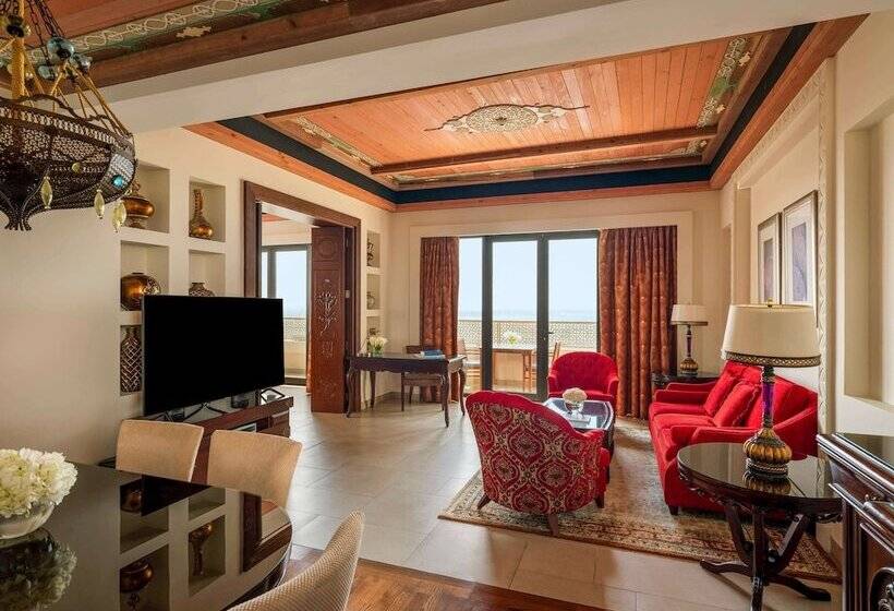 سوئیت کلوب با چشم‌انداز دریا, Sofitel Bahrain Zallaq Thalassa Sea & Spa