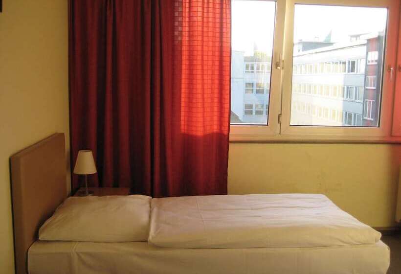 Номер Стандарт Индивидуальный, Pension Alpha   Frankfurt City Central Station
