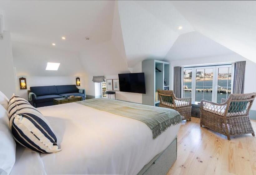 Полулюкс Вид на Море, Westlight Cascais Chalet  Adults Only