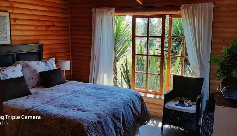 Номер Deluxe, B&b Shambala Hn
