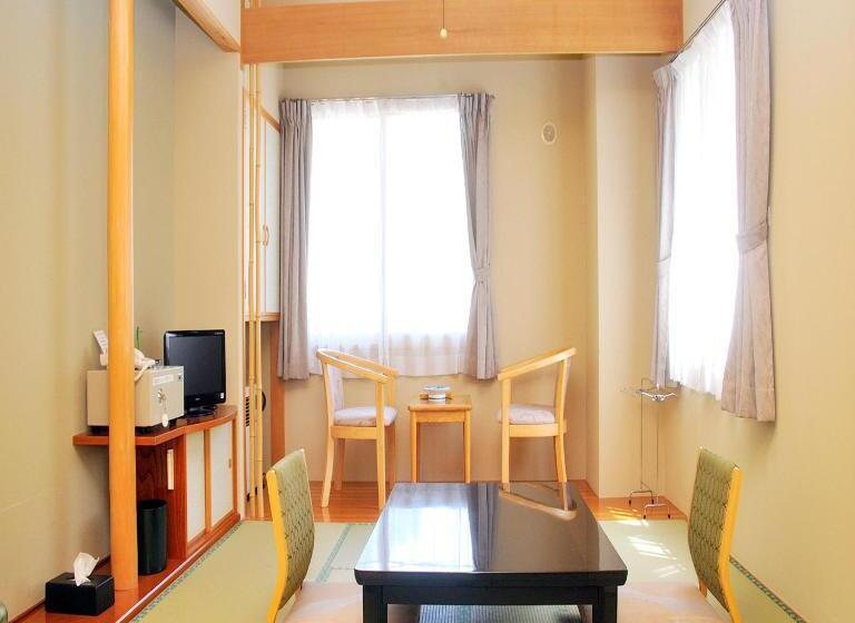 Номер Стандарт, Yumoto Ginsenkaku
