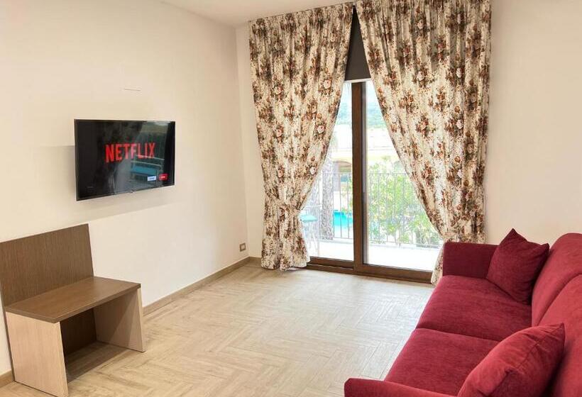 Семейный Номер Deluxe, Dipladenia Garden Country Resort
