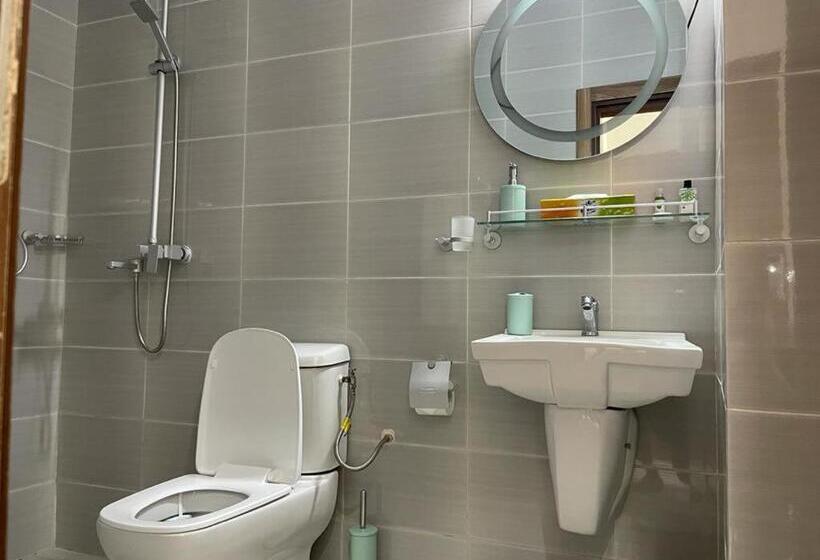 استودیوی لوکس, Residence Sycomore 1