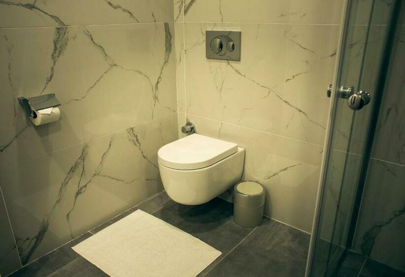 سوییت با چشم‌انداز استخر, Courtyard Long Beach Holiday Resort