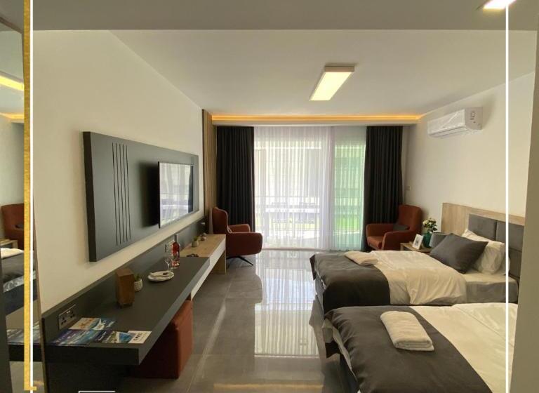 اتاق استاندارد, Courtyard Long Beach Holiday Resort
