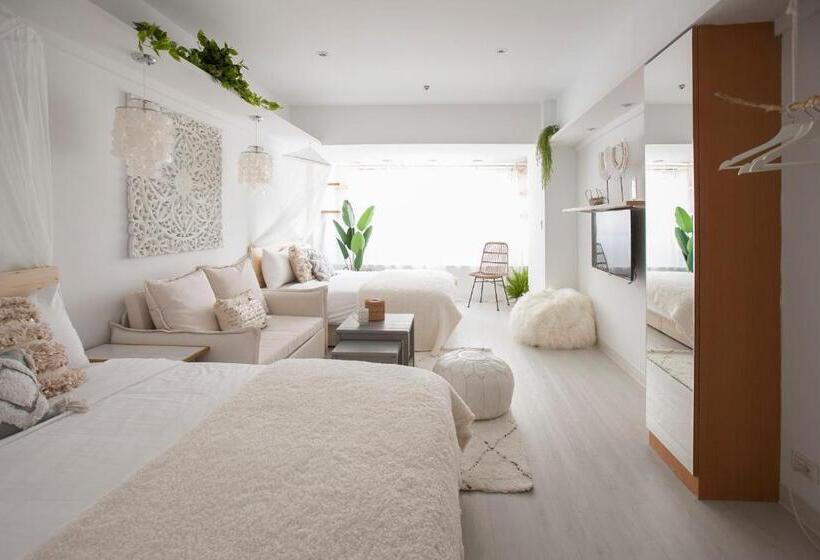استودیوی استاندارد, 小所在 Urban Abode 所在行旅