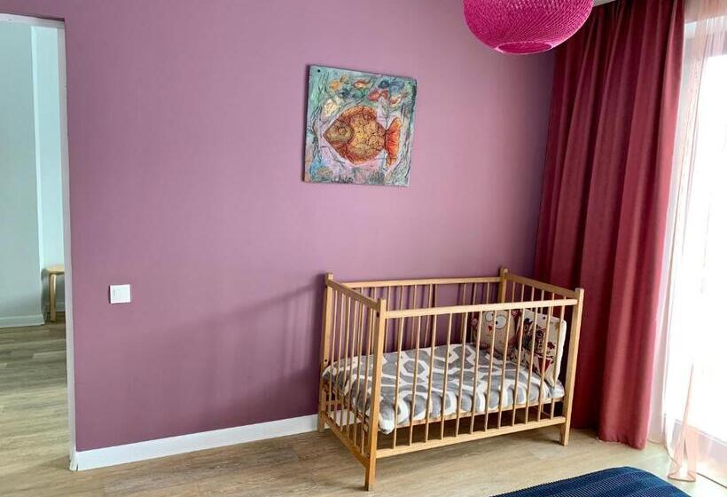 Family Suite, Vardeni Guesthouse