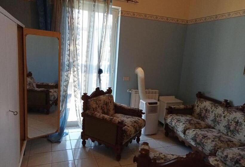 اتاق اکونومی, Villa Dei Principi