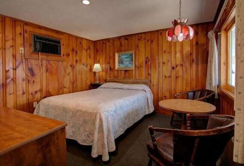 Номер Стандарт, Dolphyn Motel