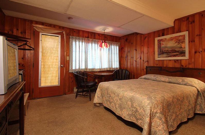 Номер Стандарт, Dolphyn Motel