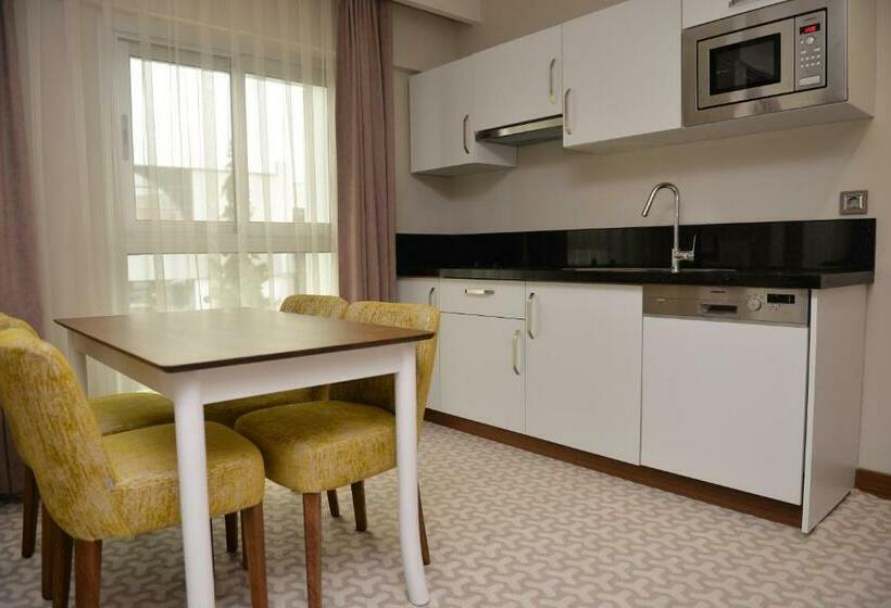 Студия Deluxe, Tuna Otel Rezi̇dans