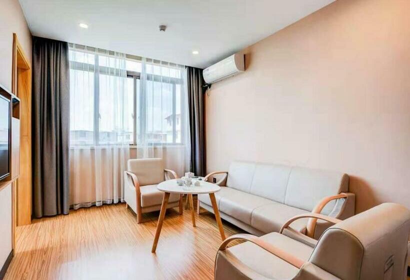 Люкс, 7days Premium Longyan Liancheng Guanzhi Mountain Scenic Spot Branch