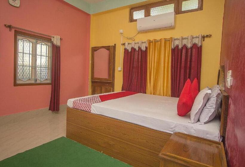 디럭스 트리플 룸, Vaccinated Staff  Oyo 60869 Sandhana Homestay