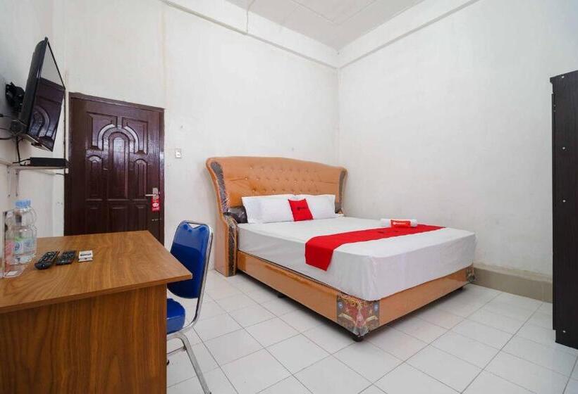 Номер Стандарт, Reddoorz Syariah Near Stasiun Kereta Api Kisaran