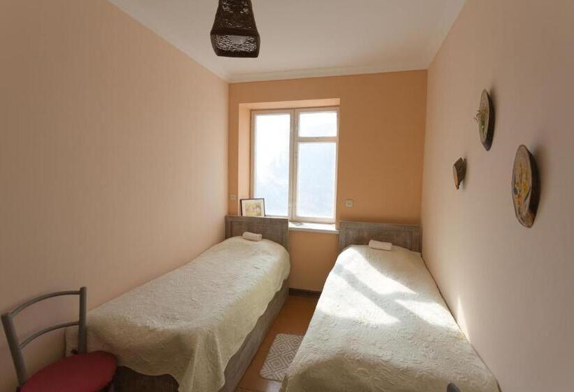 기본룸, Chamich Guesthouse