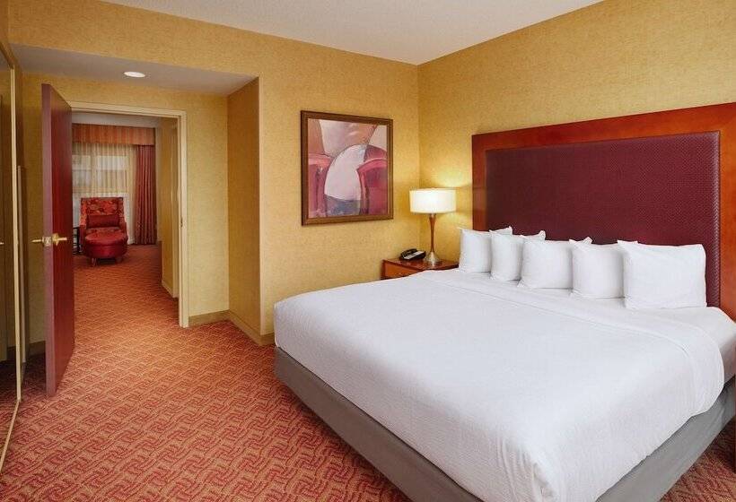 سوئیت برای معلولان, Embassy Suites By Hilton Charlotte Concord Golf Resort & Spa