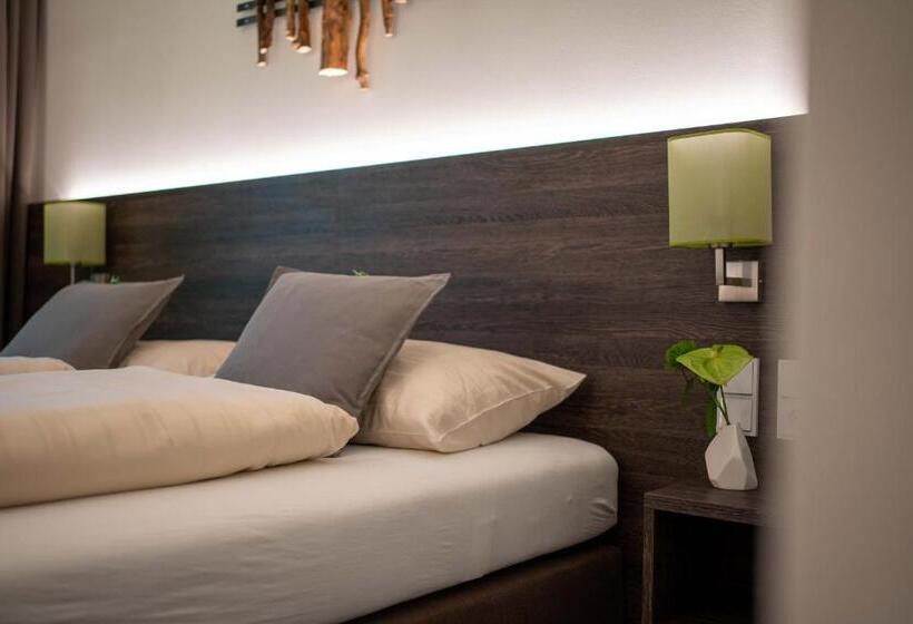Номер Стандарт, Eee Hotel Gunskirchen