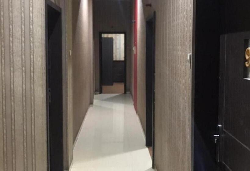 Семейный Номер, Reddoorz @ Jalan Gajah Mada Lampung