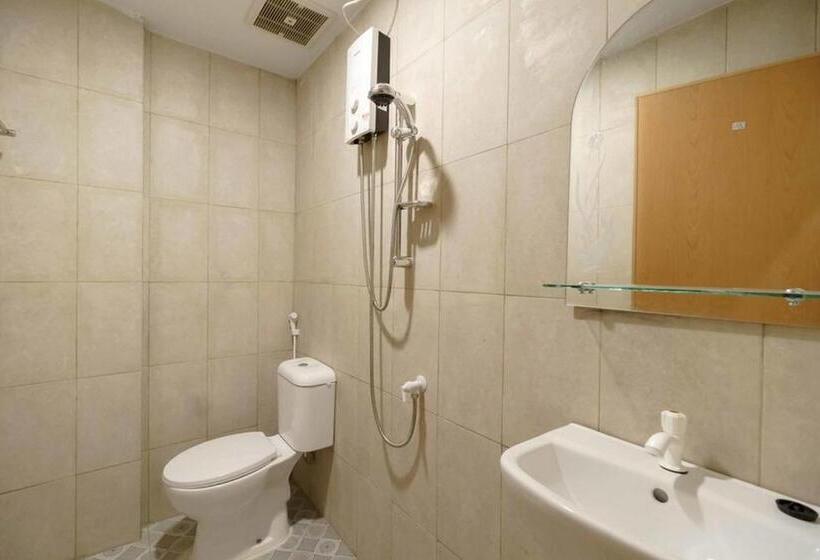 Номер Economy, Reddoorz @ Mutiara Residence