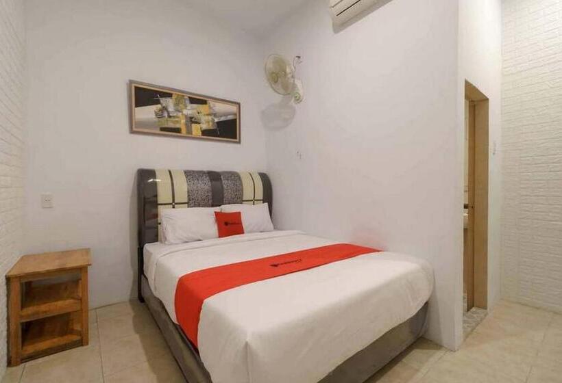 Номер Economy, Reddoorz @ Mutiara Residence