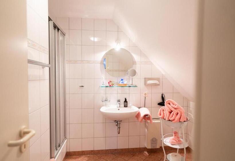 Номер Deluxe, Gasthof Alte Schmiede G Luckendorf