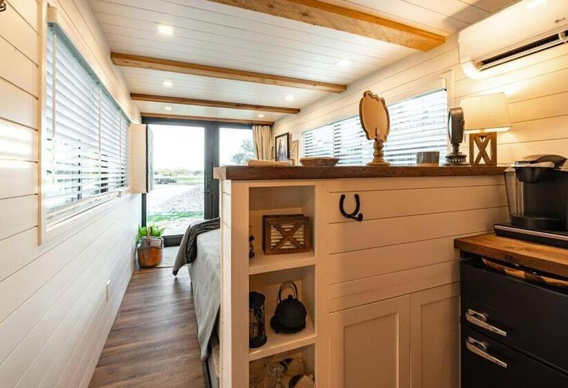 1 Yatak Odalı Daire, The Stable Tiny Container Home 12 Min To Magnolia