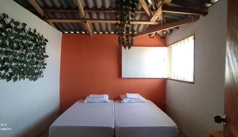 이코노미 룸, Talata Hostal