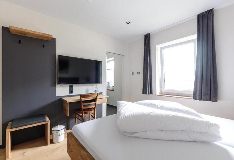 Номер Стандарт, Bergwirt Hotel & Gasthof