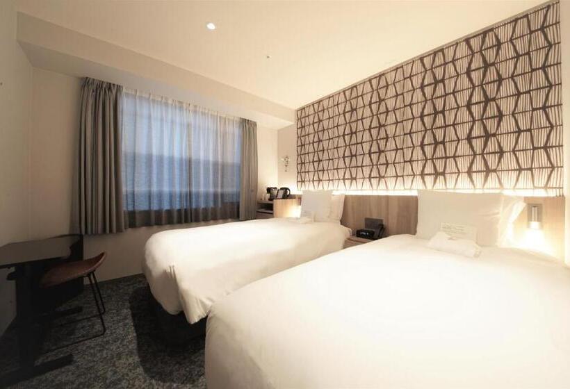 Номер Deluxe, Oakwood Hotel Oike Kyoto