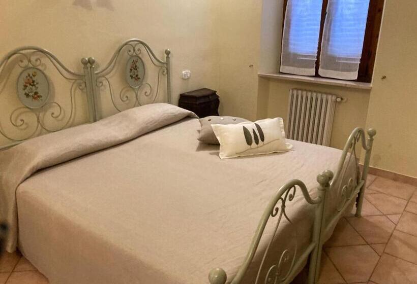 Номер Стандарт, Affittacamere La Torre Di Montalcino