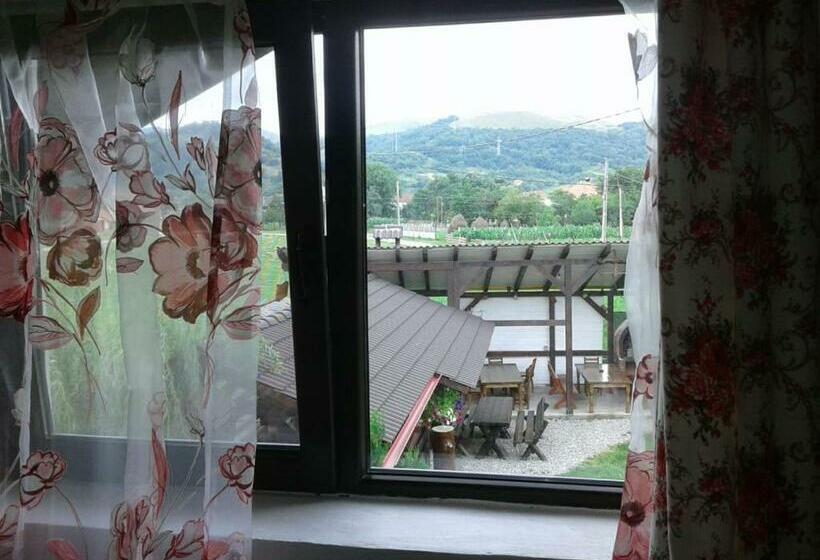 스탠다드 트리플 룸, Vila Maria Săsciori Sebeş