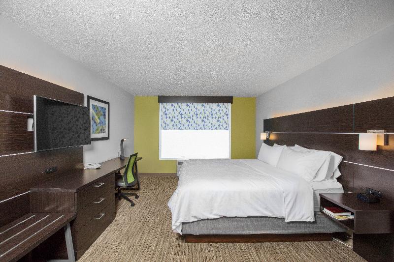 Номер Executive Кровать Кинг, Holiday Inn Express Hotel & Suites Altoona Des Moines, An Ihg