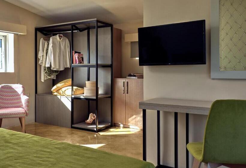 Номер Deluxe, Koukounaria Hotel & Suites