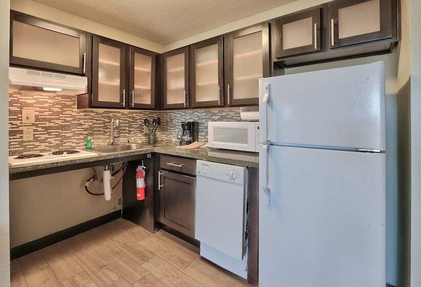 带2个卧室的套房, Staybridge Suites Albuquerque North, An Ihg