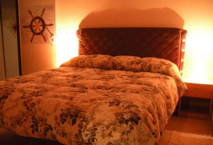 Standard 3 Pers. Værelse, S Archittu Bed&breakfast