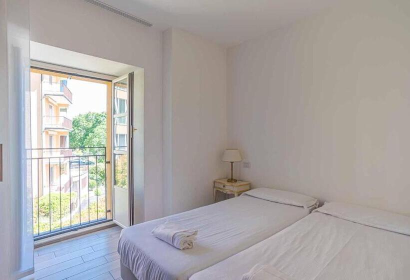2 Bedrooms Apartment Lake View, Maioliche Apartments Griante