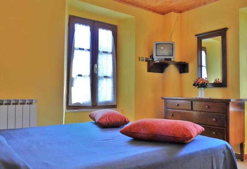 Четырехместный Номер Стандарт, Albergo Miramonti