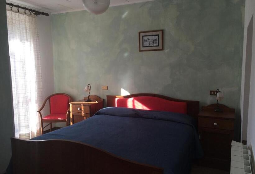 Полулюкс с Балконом, Albergo Miramonti