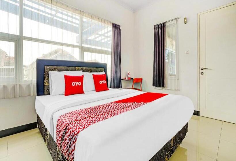 Номер Deluxe, Oyo 90324 Si Jalak Guest House