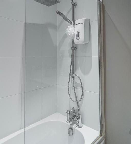 Номер Стандарт, House Close To Kings Cross