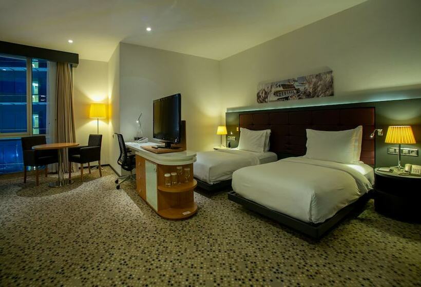 オーシャンビュージュニアスイート, Doubletree By Hilton Istanbulmoda